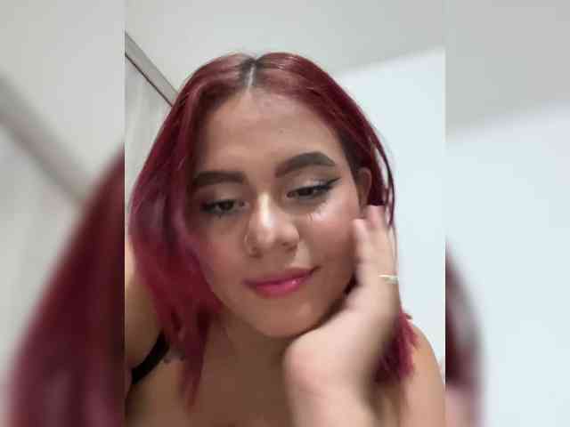 SeleneMiiller webcam