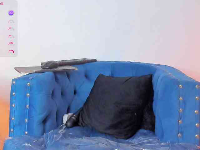 SeleneMiiller webcam