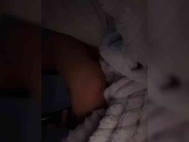 SeleneMiiller webcam