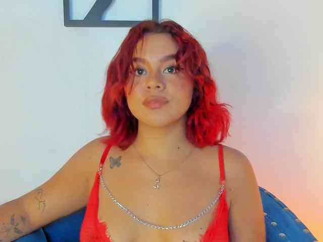 SeleneMiiller webcam