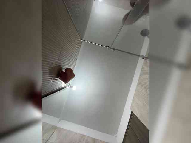 SeleneMiiller webcam