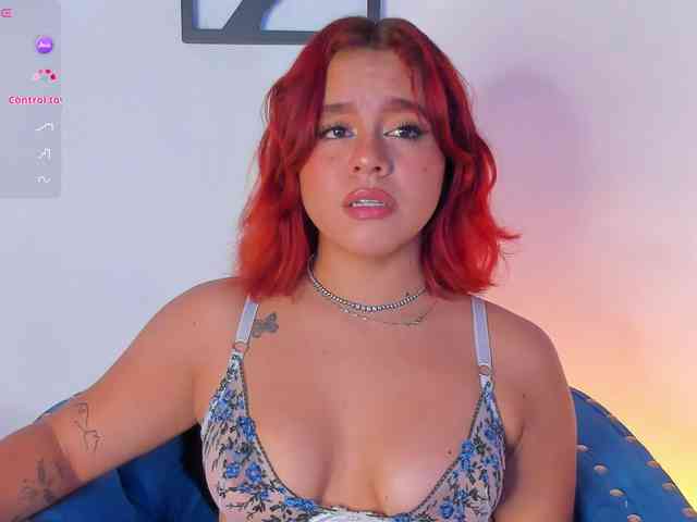 SeleneMiiller webcam