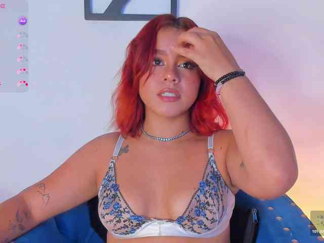 SeleneMiiller webcam