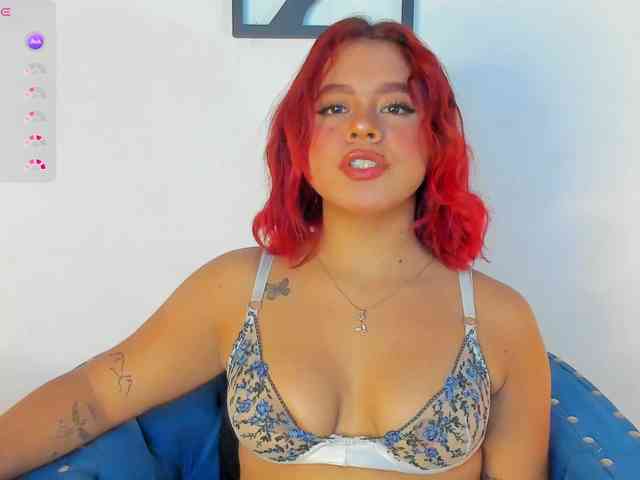 SeleneMiiller webcam
