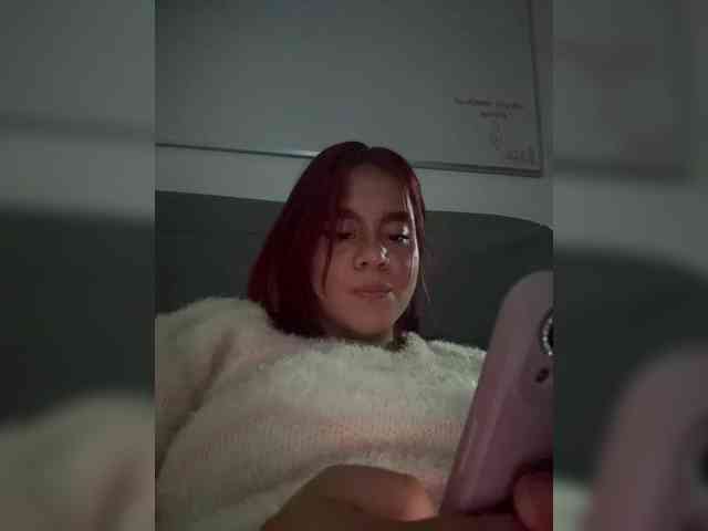SeleneMiiller webcam