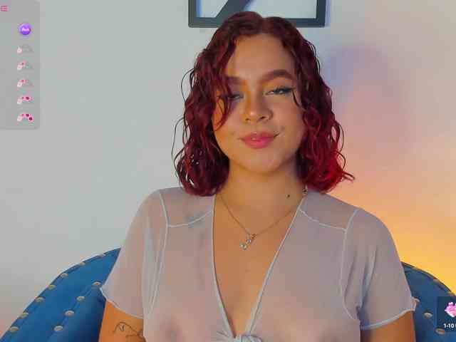 SeleneMiiller webcam