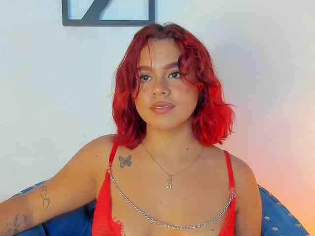 SeleneMiiller webcam