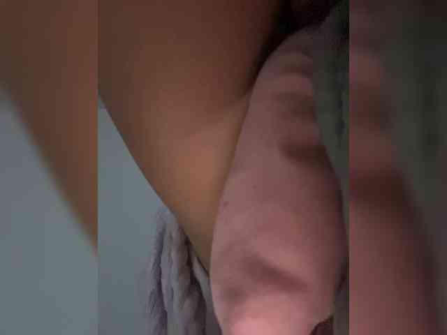 SeleneMiiller webcam