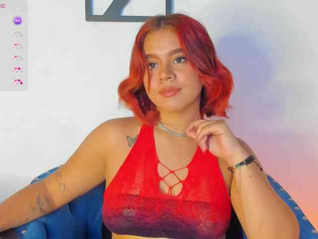 SeleneMiiller webcam