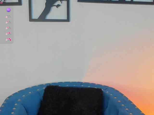 SeleneMiiller webcam