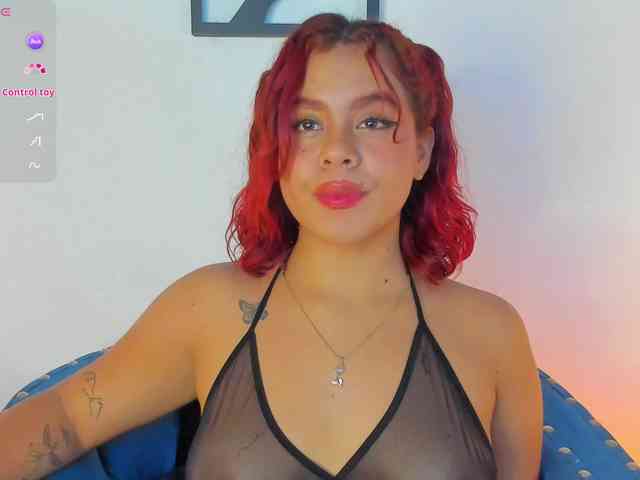 SeleneMiiller webcam