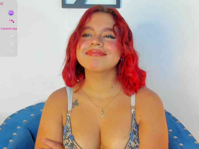SeleneMiiller webcam
