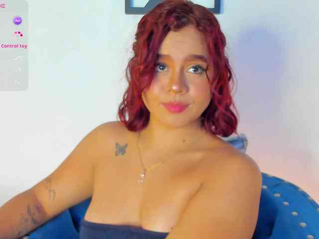 SeleneMiiller webcam