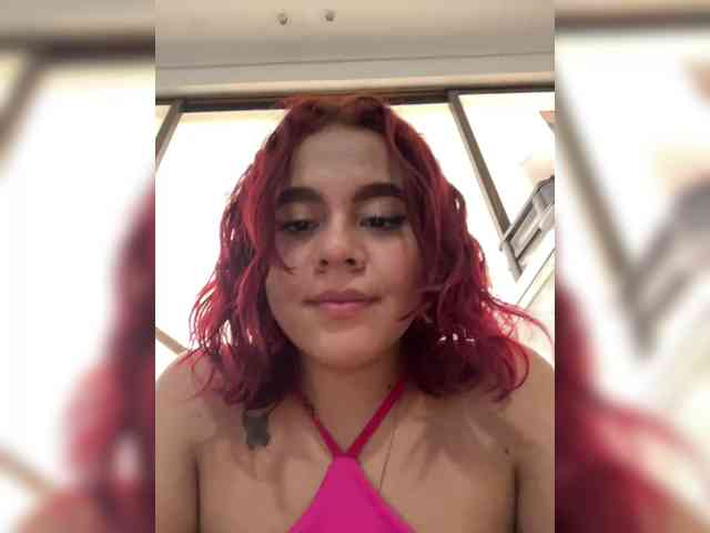 SeleneMiiller webcam