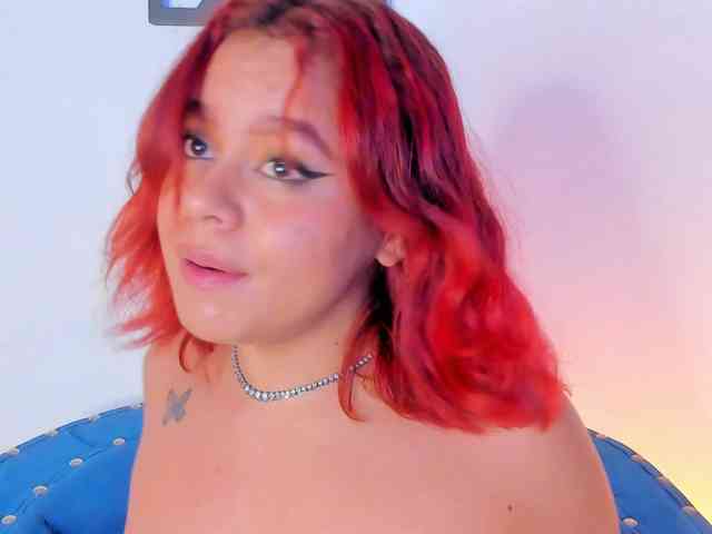 SeleneMiiller webcam