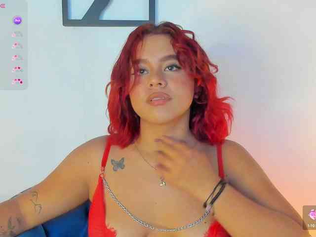 SeleneMiiller webcam