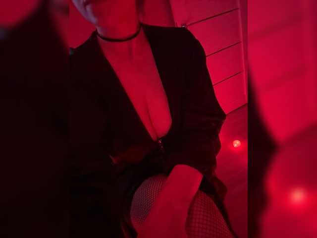 Ursula66's BongaCams show and profile