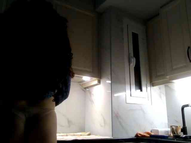 CleopatraVodos webcam