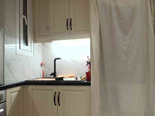 CleopatraVodos webcam