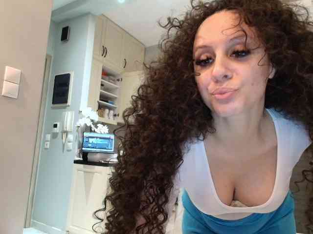 CleopatraVodos webcam