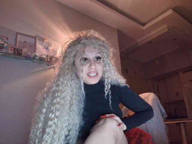 CleopatraVodos webcam