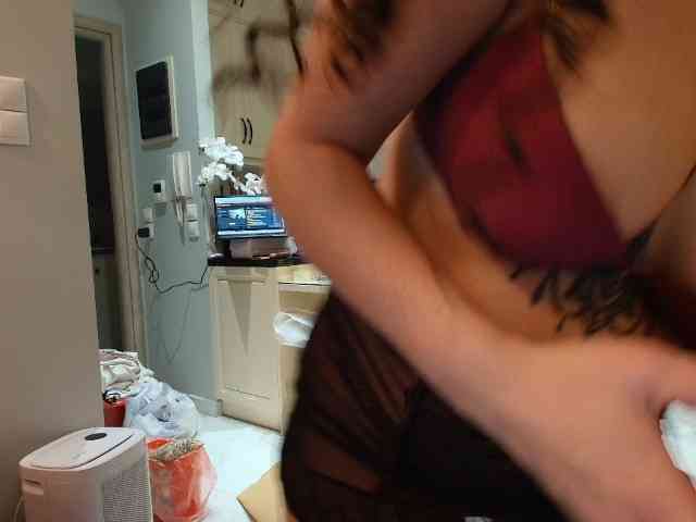 CleopatraVodos webcam