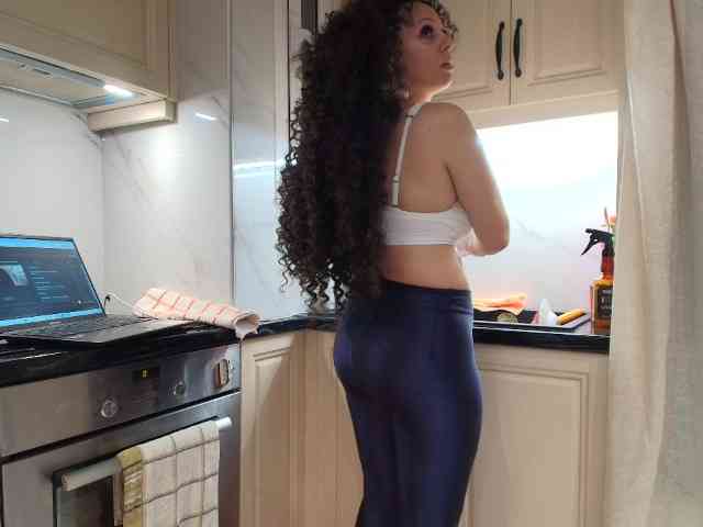 CleopatraVodos webcam