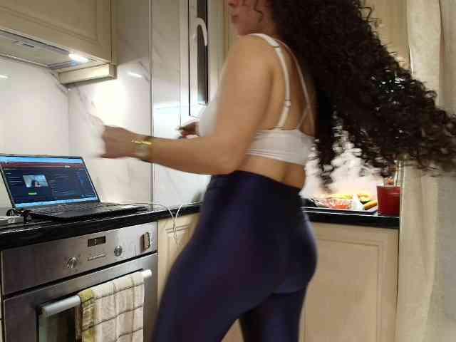 CleopatraVodos webcam