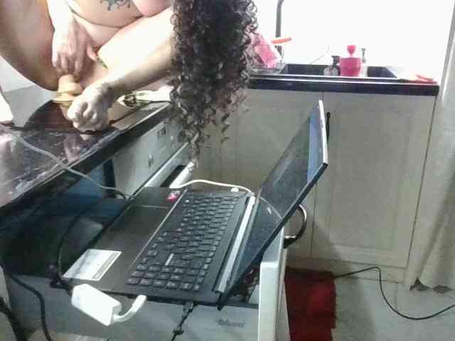 CleopatraVodos webcam