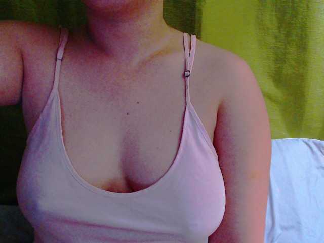 YourAsianJenilyn's BongaCams show and profile
