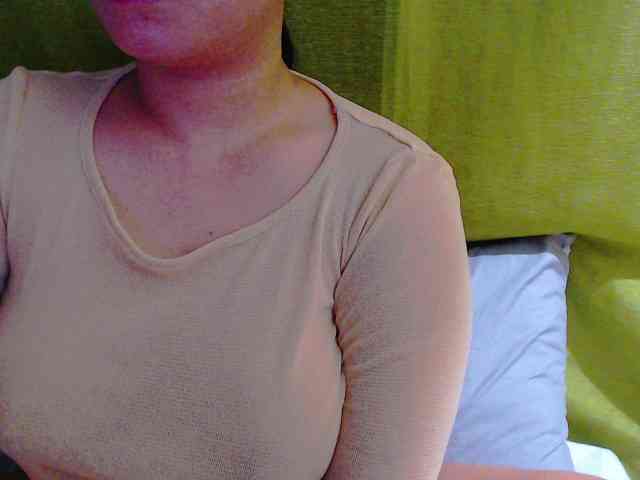 XXXsweetpussyXXX webcam