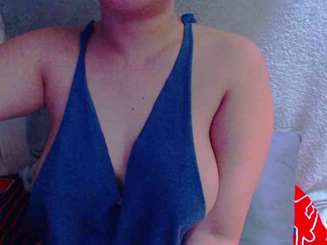 SecretTemptation_01 webcam