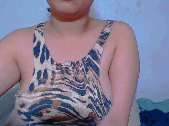 XXXsweetpussyXXX webcam