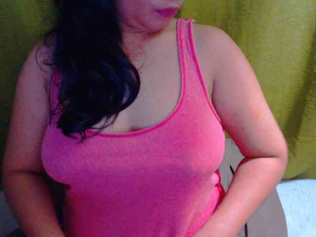 XXXsweetpussyXXX webcam