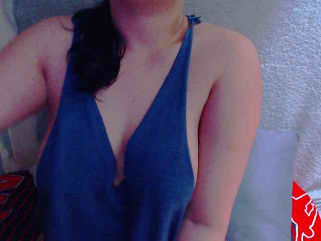 SecretTemptation_01 webcam