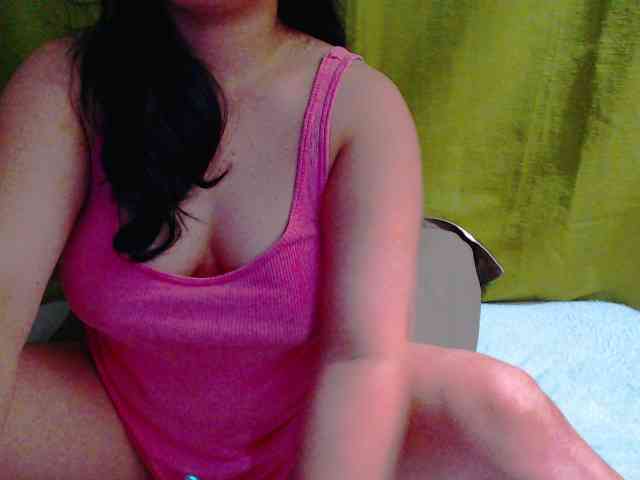 XXXsweetpussyXXX webcam