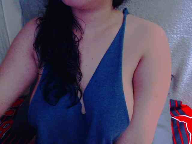 SecretTemptation_01 webcam