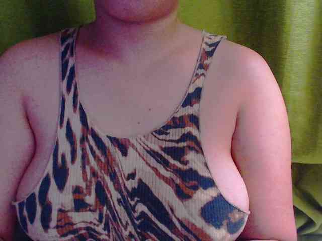 XXXsweetpussyXXX webcam