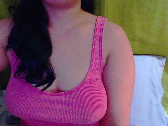 XXXsweetpussyXXX webcam