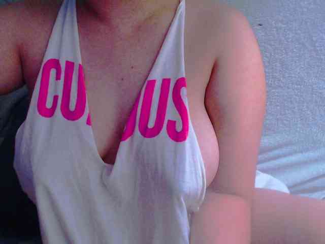 YourAsianPussy webcam