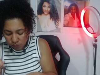 Bellacrespa Porn Show