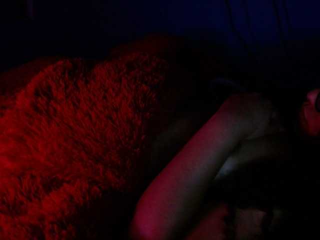  Bellacrespa chat room