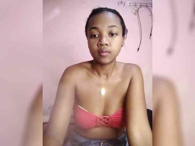 queenny webcam