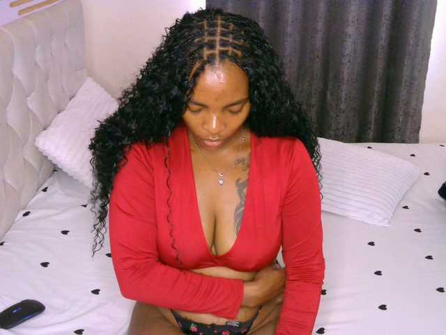 Cece-16's BongaCams show and profile