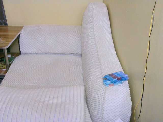 Cece-16's BongaCams show and profile