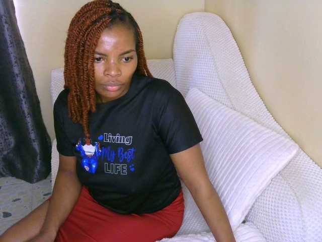 Cece-16's BongaCams show and profile