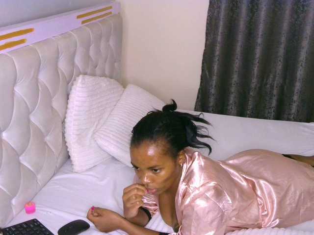 Cece-16 live cam profile