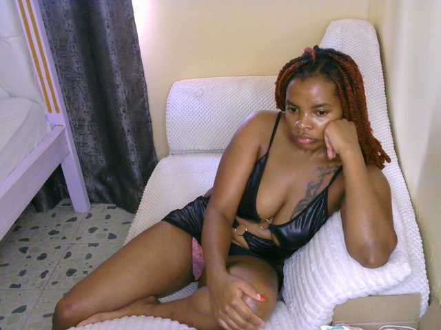 BongaCams Cece-16 is Freechat Cece-16 — hey daddy...all yours taurus here...please tip in public....tips,follows and love much apreciated