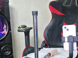 BattyHils Porn Show
