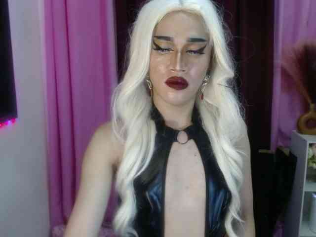 ArianaGrindrTS Live Webcam on BongaCams ArianaGrindrTS Live Webcam on BongaCams